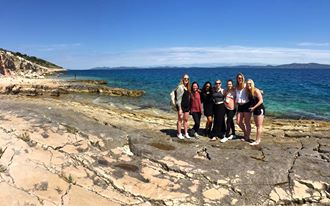 13055519_1181998528477320_1490901541755479626_n